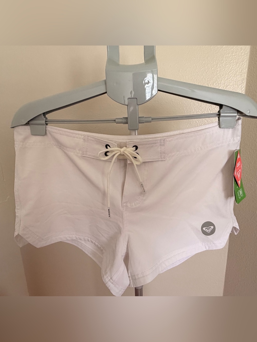Roxy To Dye 2” Board Shorts NWT - Picture 2 of 9